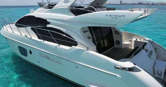 Side of the Azimut 55 yacht on the water